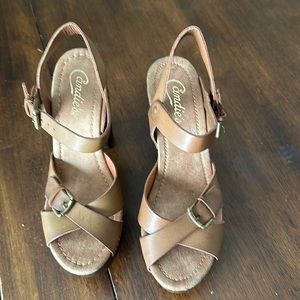 Candie’s tan leather size 8